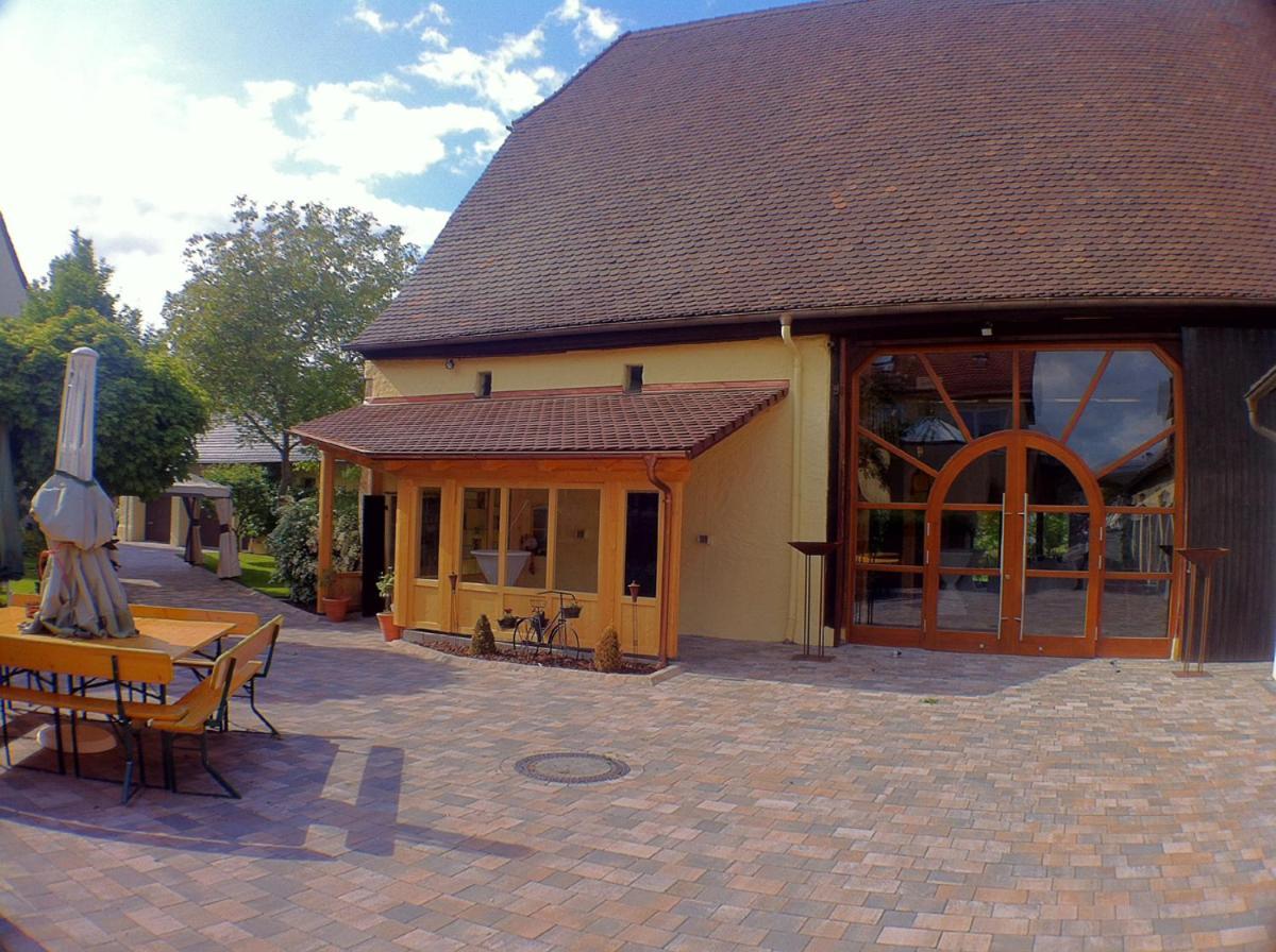 Landgasthof Scheubel Gremsdorf Exterior photo